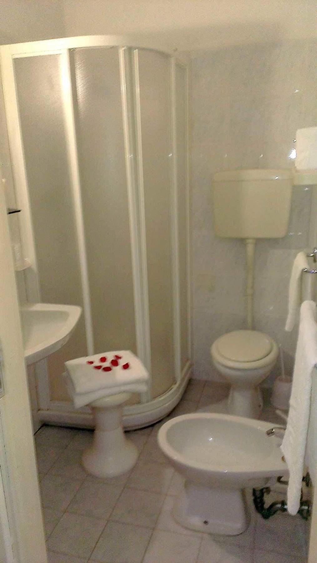 Hotel Luna 3*
